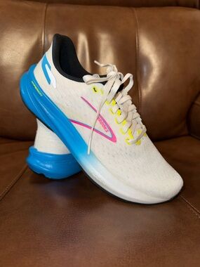 Brooks Hyperion Running Shoes